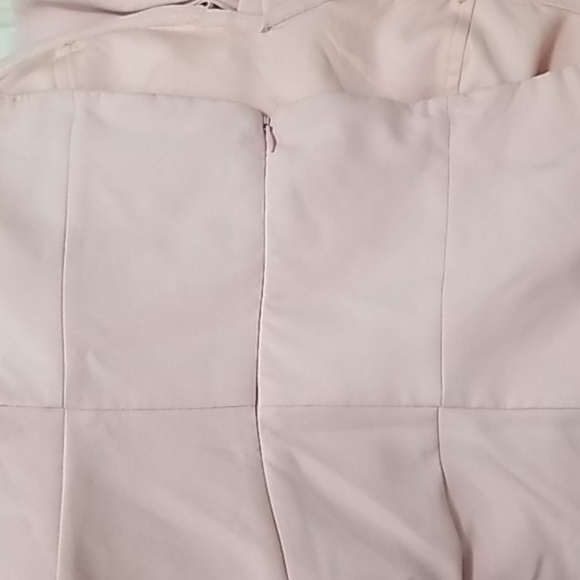 Dress - Picture 5 of 8